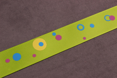 Репсовая лента с рисунком 25мм Круги Зеленый/синий/желтый/т.розовый - изображение