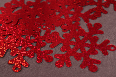 Пайетки 65мм Снежинки Красный - изображение