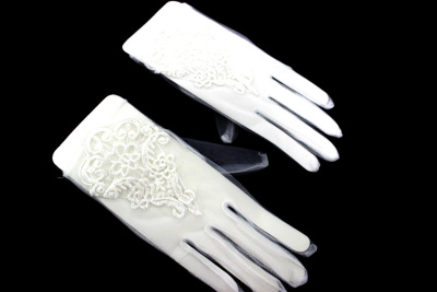 Перчатки короткие 21см с орнаментом Белый - изображение